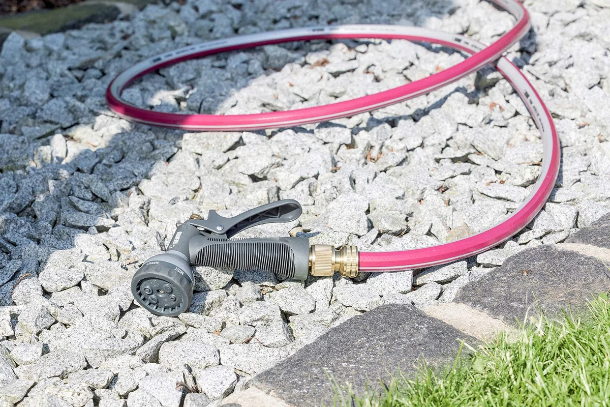 REHAU Gartenschlauch zur Bewässerung 13 mm (1/2) - Quattroflex Profi , 40 m