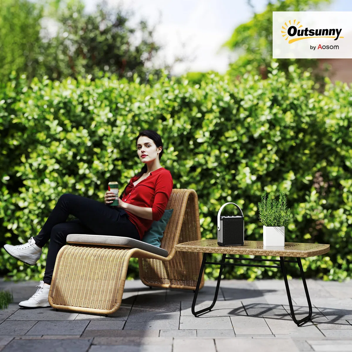 Outsunny Polyrattan Gartentisch 90 x 50 x 45 cm UV-beständig Naturholz | Beistelltisch mit Glasplatte, Rechteckiger Terrassentisch, Balkontisch für Garten, Terrasse, Balkon