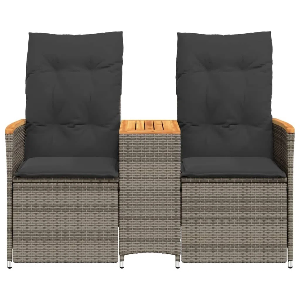 Gartensofa 2-Sitzer Verstellbar mit integriertem Tisch Grau Poly Rattan Gartenbank mit Auflagen Relaxsofa für Terrasse und Balkon Bequeme Sitzgruppe aus PE-Rattan und Akazienholz