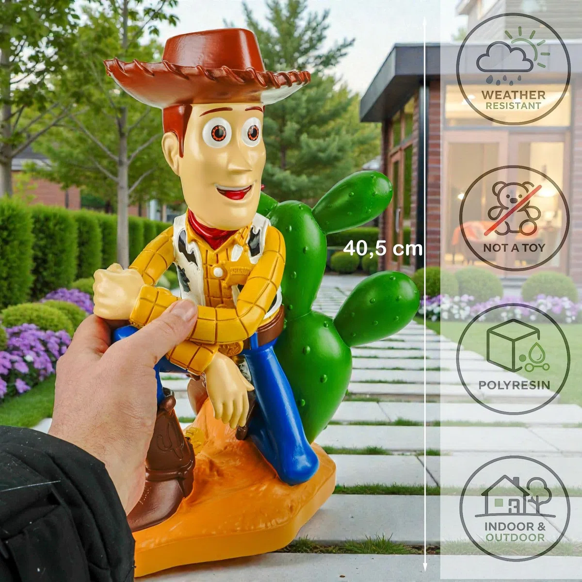 Gartenfigur Woody Toy Story Offiziell lizenzierte Disney Dekofigur 41cm Polyres | Große Sammlerfigur für Garten, Terrasse & Balkon | Detailreiche Pixar Dekoration