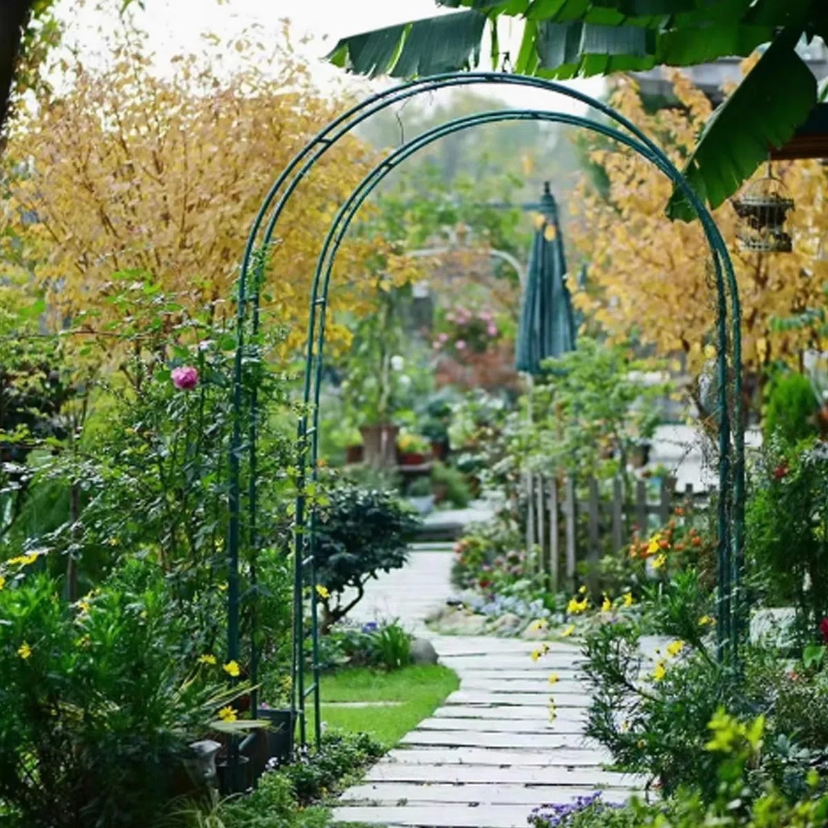 Gartenbogen zum Klettern von Rosen & Reben, 140 x 240 cm, Metallspalier, Outdoor/Indoor Pflanzenstütze, elegante Hochzeitsdekoration, Gartenlaube für Blumen und Pflanzen