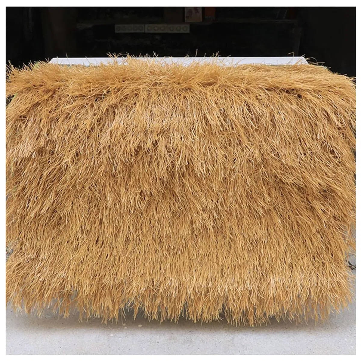 Feuerhemmende künstliche Strohdachplatten, 1 x 3 m, gelbe Strohrolle für Tiki-Bar, Gartenparty, Dekoration, langlebiges synthetisches Stroh für den Außenbereich