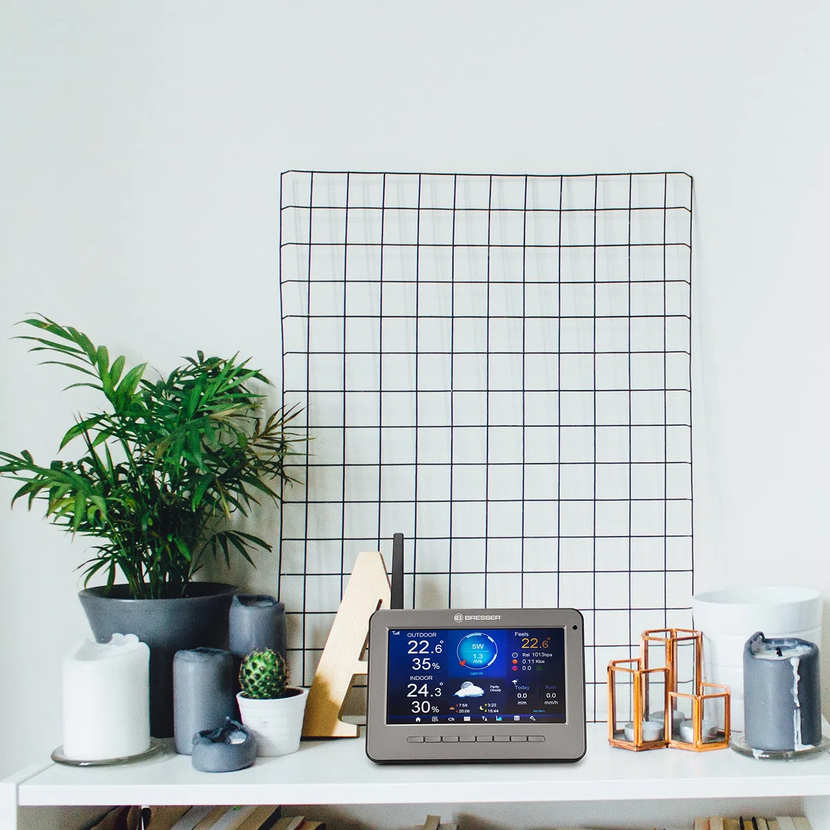 Bresser WLAN HD TFT Funk Wetterstation mit Profi Sensor und Regenmesser zur Messung von Wind, Luftfeuchtigkeit, Temperatur, Niederschlag, UV-Level und Lichtintensität Anthrazit