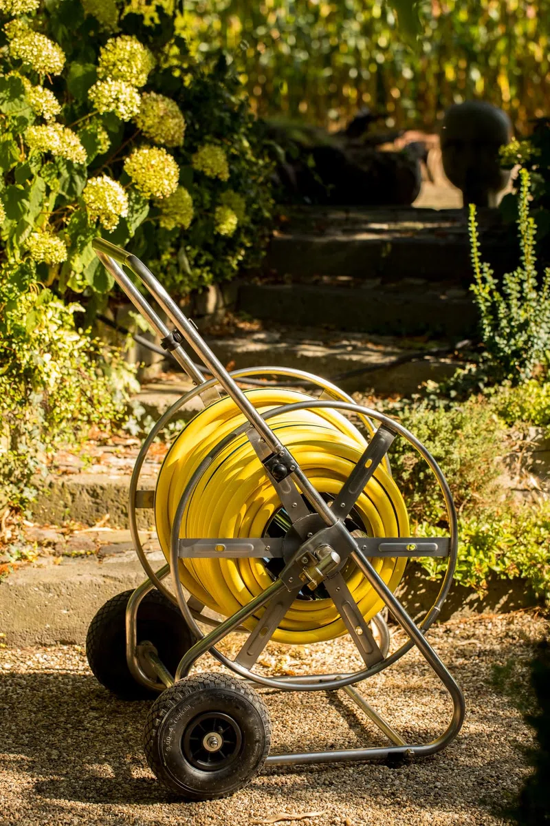 Edelstahl Schlauchwagen, 1" Anschluss, Gartenschlauchwagen, Edelstahl/verzinkter Stahl/vernickeltes Messing, 150m Schlauchkapazität, für Garten und Landwirtschaft