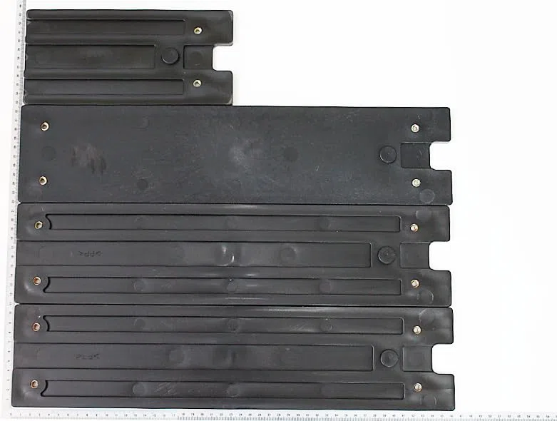 Scheppach Kunststoffführungen (1 Satz = 4 Stück) | Original Ersatzteil für Holzspalter Compact 15t, HL1200, OX 3-1000 | Führungsplatten Gleitplatten