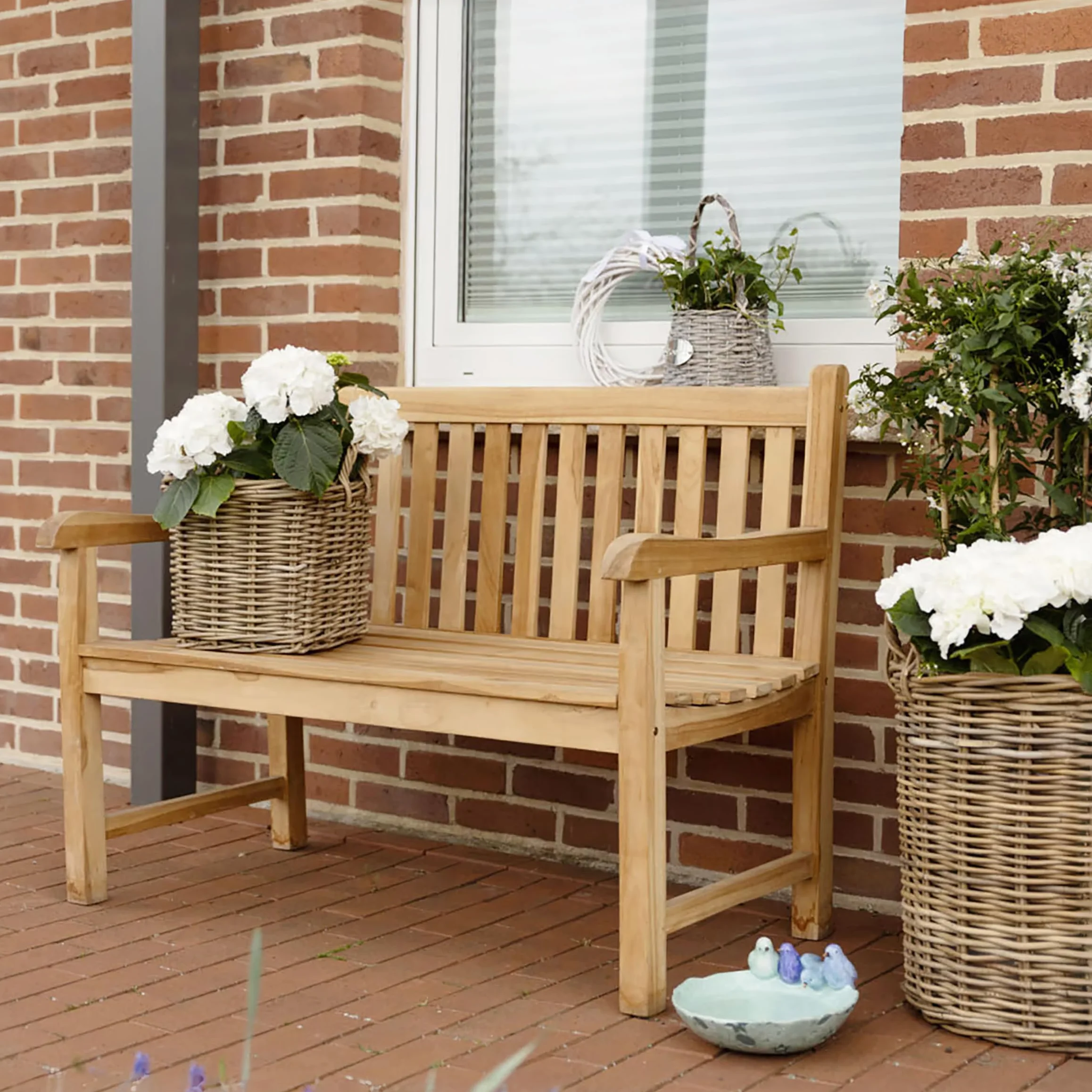 Spetebo 2-Sitzer Teak Gartenbank mit Armlehnen, 120 cm | Belastbarkeit 250 kg, Massivholz, Für Balkon Terrasse Garten