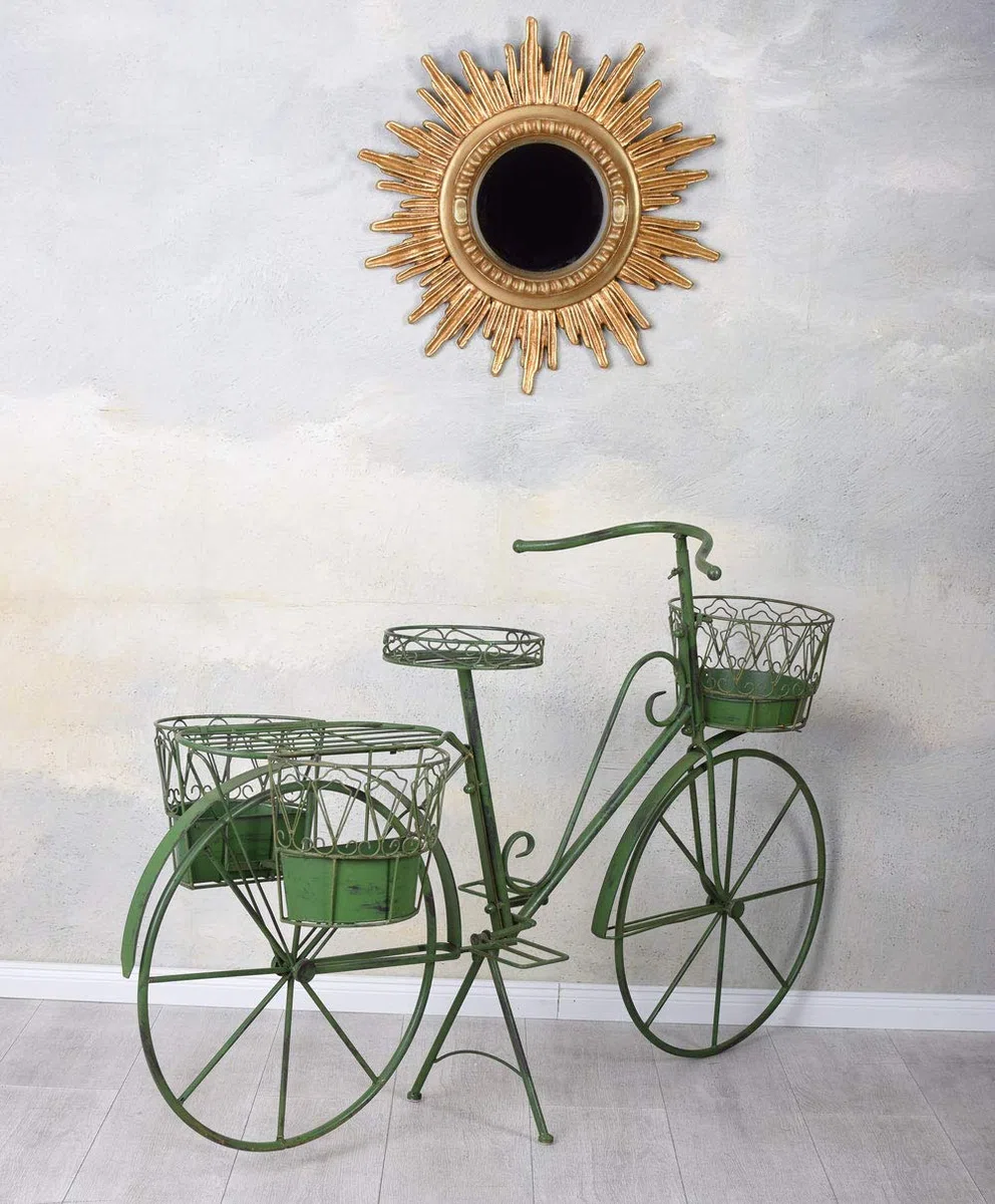 PFLANZFAHRRAD „LE JARDIN DE PROVENCE“ – Deko Fahrrad aus Eisen im Vintage Stil mit 4 Pflanzkörben Grün Garten Deko Metallrad zum Bepflanzen Terrasse Balkon Höhe 86 cm Länge 140 cm Tiefe 43 cm