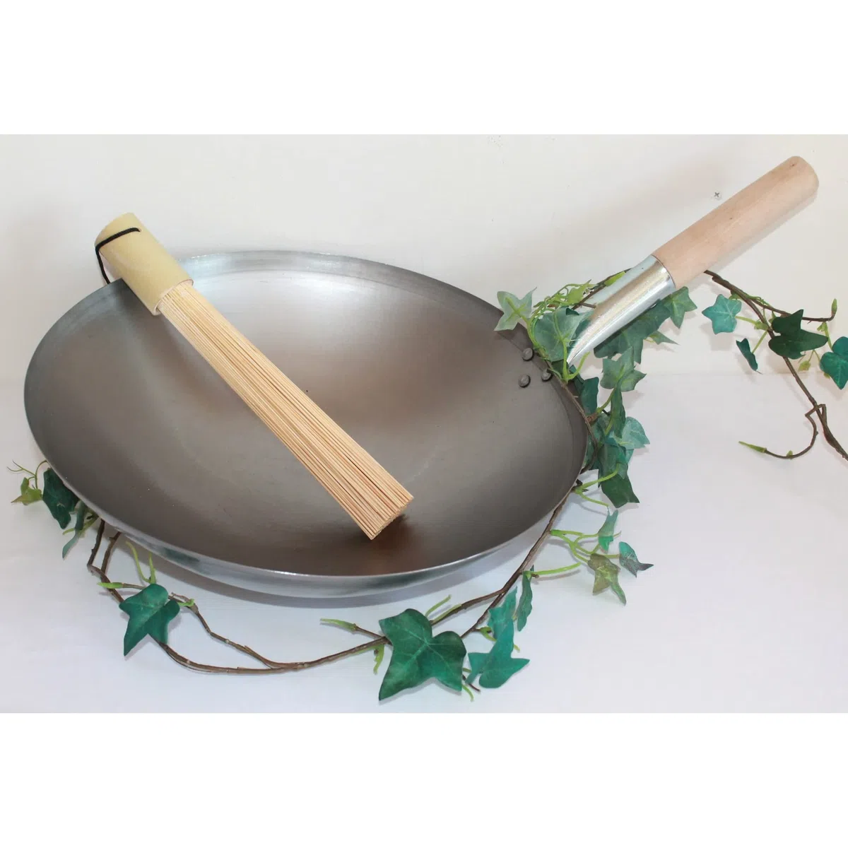 Wok ca. 38 cm Ø runder Boden für Gas, Induktionsmulde, Gastronomie Wokpfanne Carbon Stahl