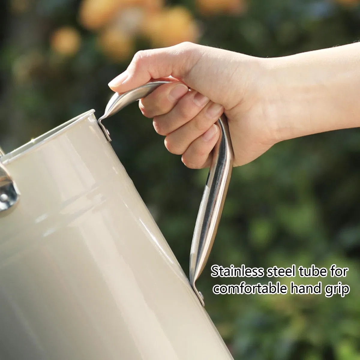 Robuste 5-Liter Gießkanne aus Stahl mit ergonomischem und Verstellbarer Düse für die Pflanzenpflege Garten Retro Stil