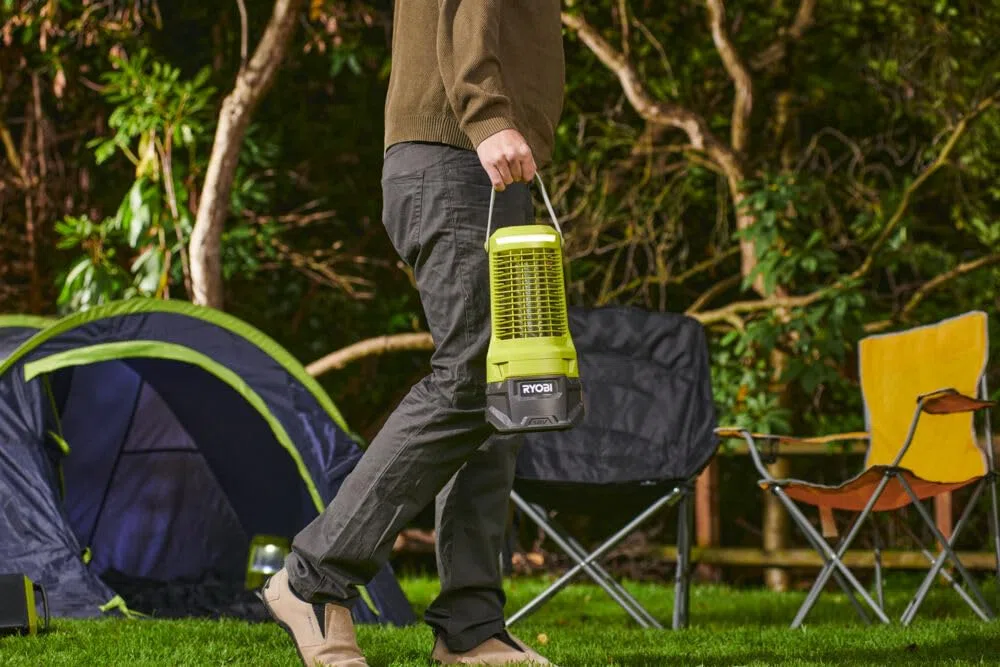 RYOBI 18 V ONE+ Akku-Insektenvernichter RY18BZA-0 (Bis zu 30 m² Wirkungsbereich, Timer-Einstellung für 2-, 4-, und 6 Stunden, ohne Akku und Ladegerät